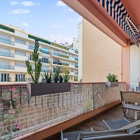 Massena - Agreable 3 Pieces - Plein Coeur De Appartement