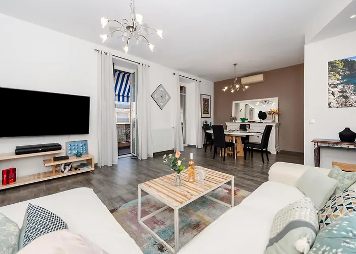 Massena - Agreable 3 Pieces - Plein Coeur De Apartment