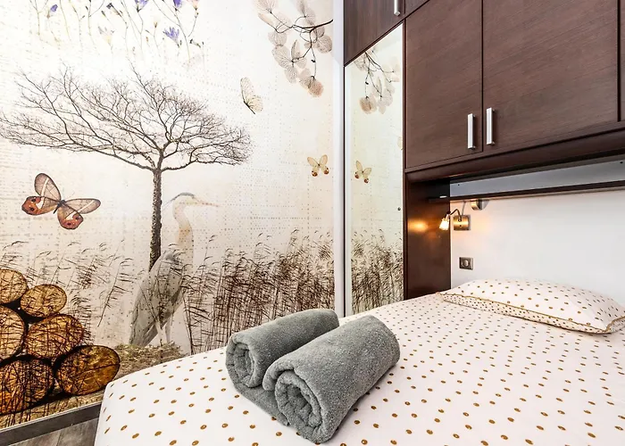 Massena - 3 Pièces - Plein Coeur De Mentone